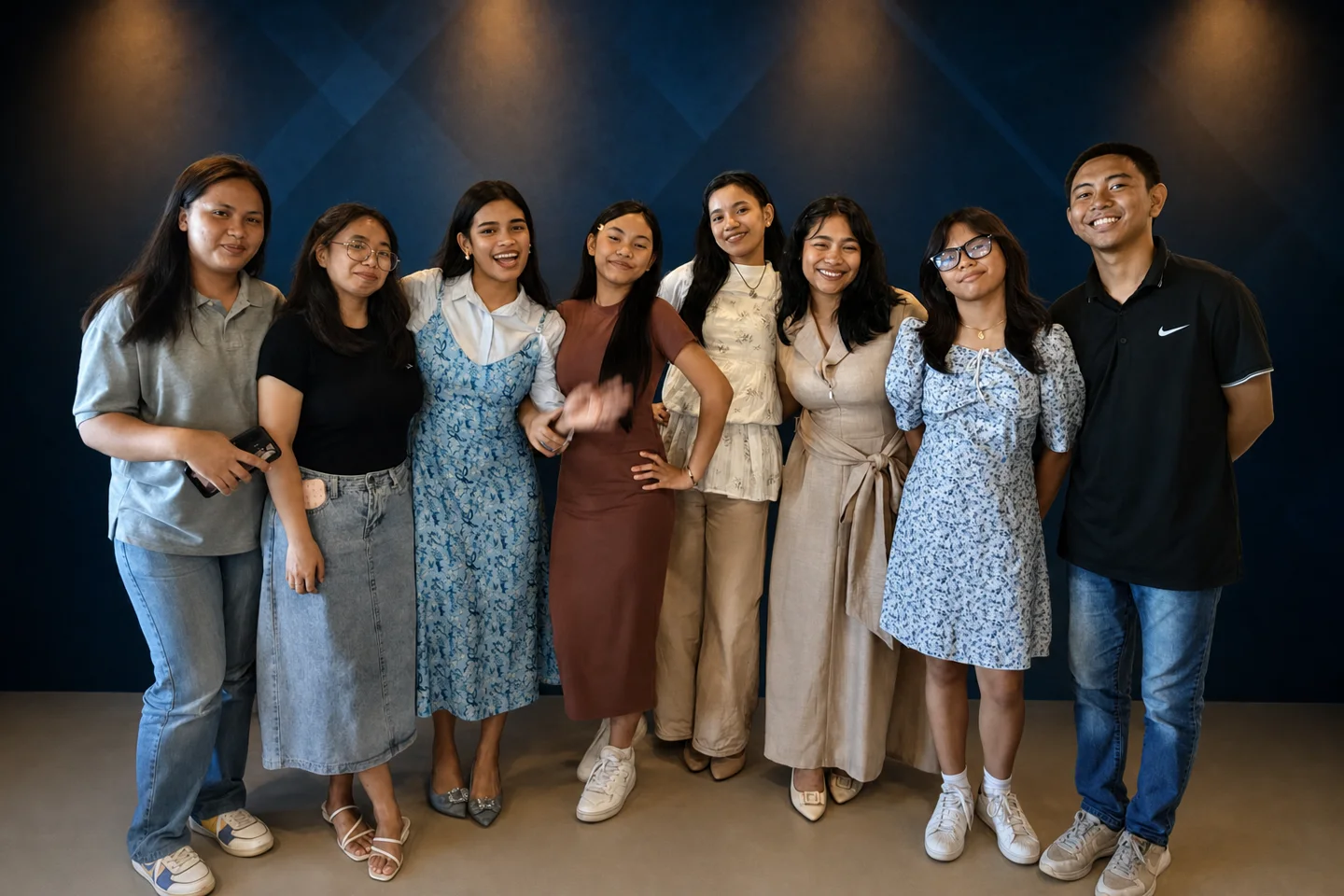 CSB Vizcaya members dressed comfortably and respectfully for church